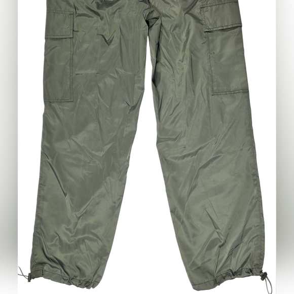 Pistola Jade Lightweight Cargo Pant NWT - Picture 8 of 13